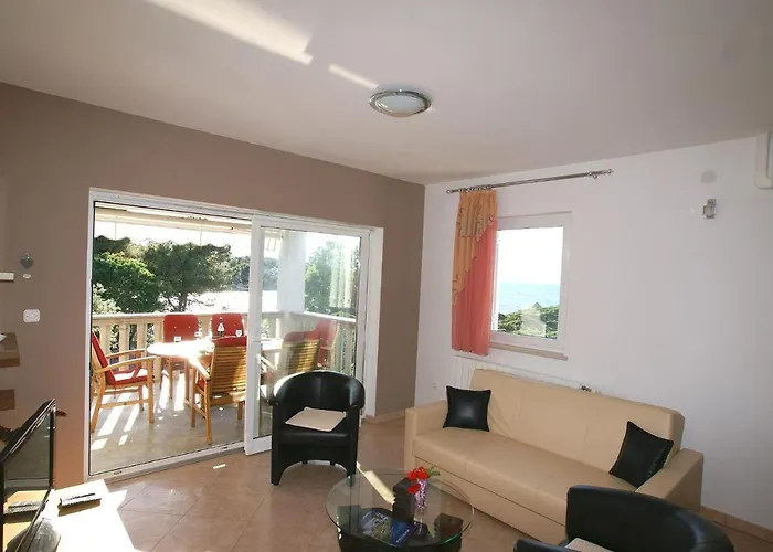 In - Insel Krk 12860 Малинска